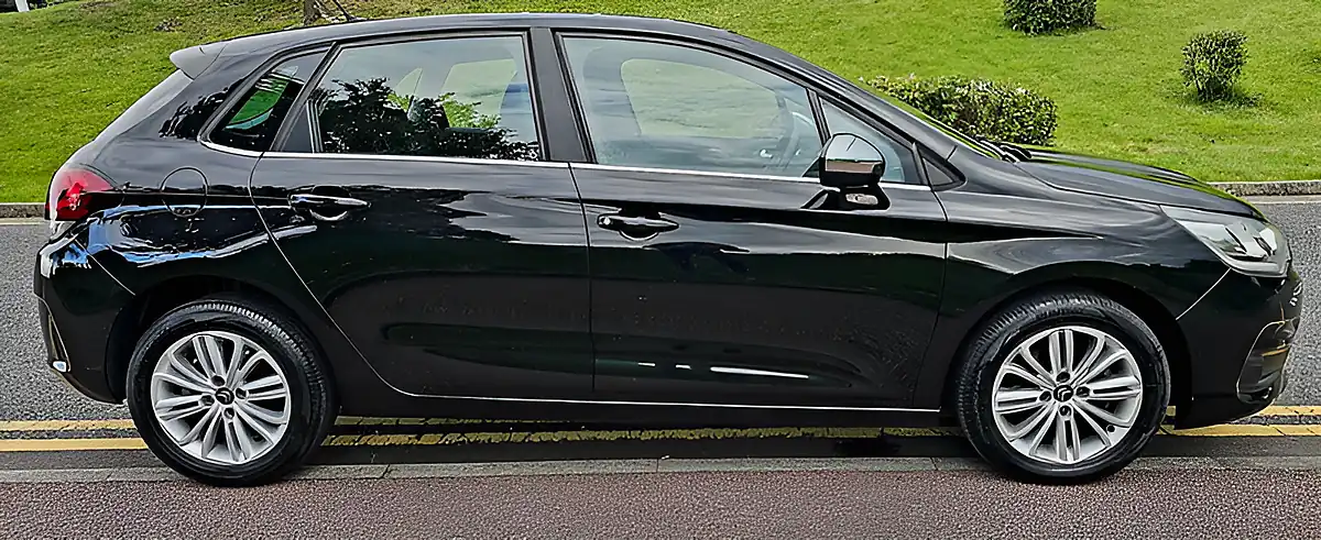 Used 2015 Citroen C4 Flair Black - Interior and Exterior details 14