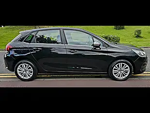 Used 2015 Citroen C4 Flair Black - Interior and Exterior details 16