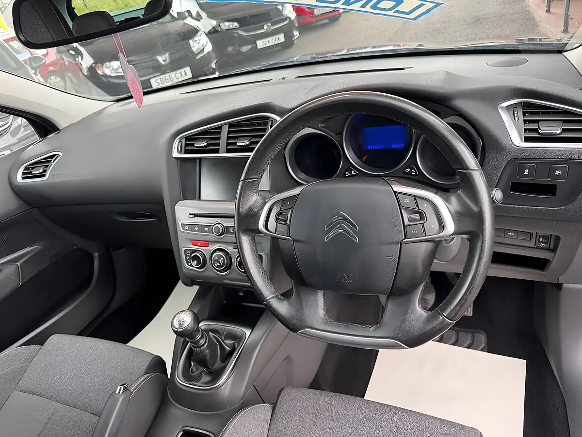 Used 2015 Citroen C4 Flair Black - Interior and Exterior details 12