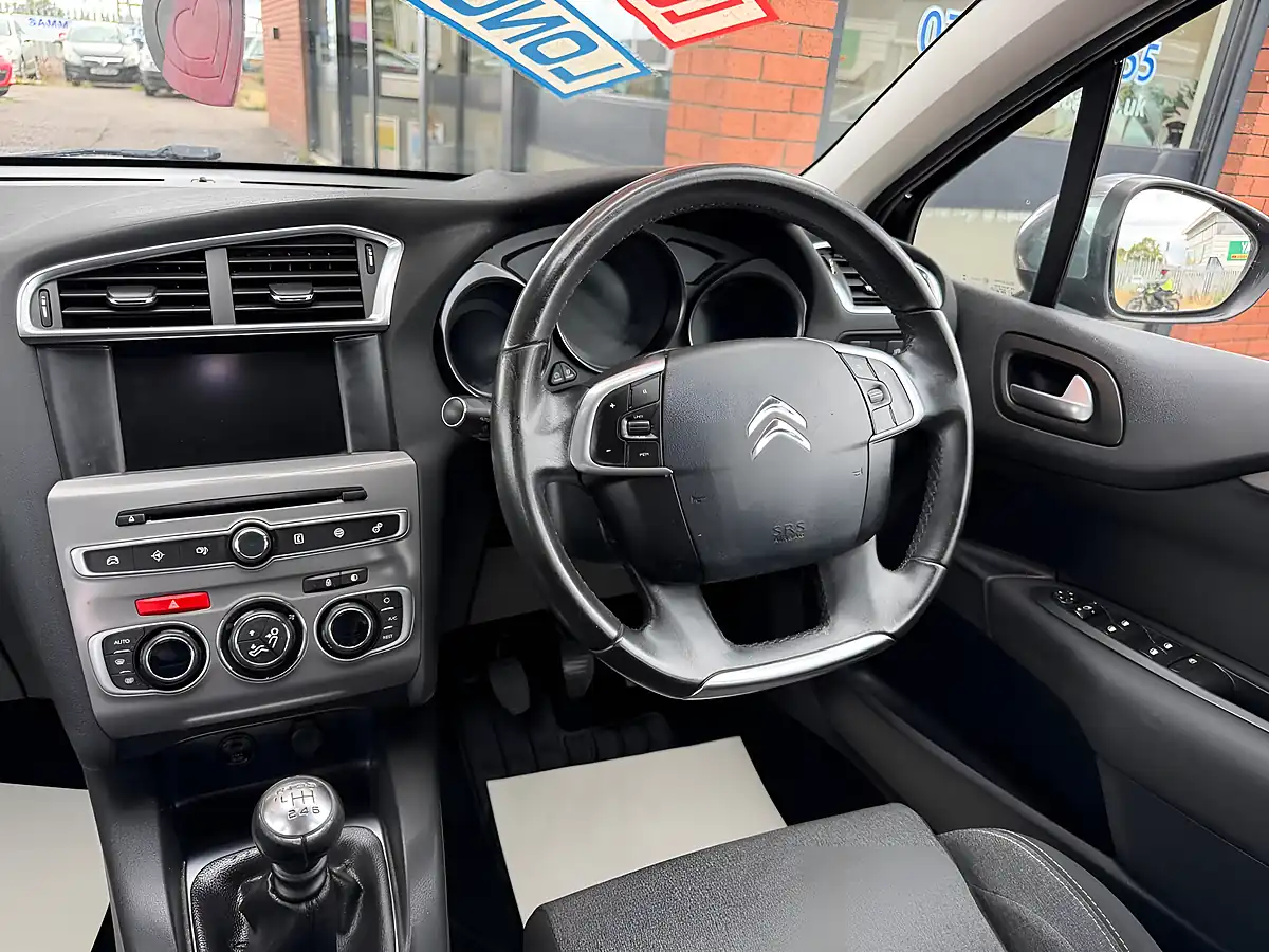 Used 2015 Citroen C4 Flair Black - Interior and Exterior details 15