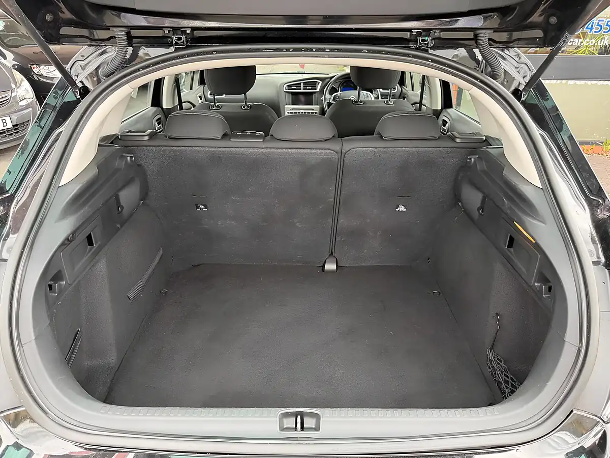Used 2015 Citroen C4 Flair Black - Interior and Exterior details 20