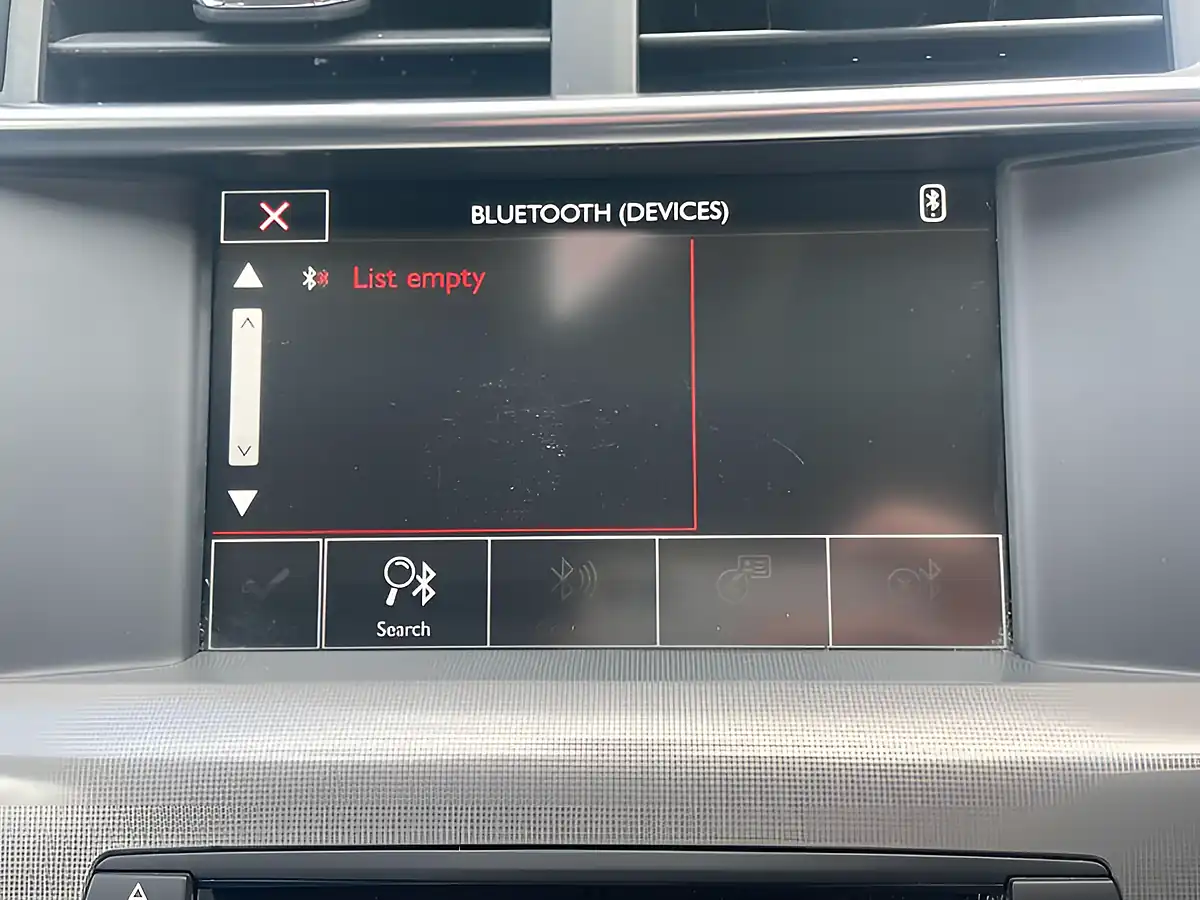 Used 2015 Citroen C4 Flair Grey - Interior and Exterior details 16