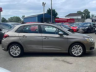Used 2015 Citroen C4 Flair Grey - Interior and Exterior details 9