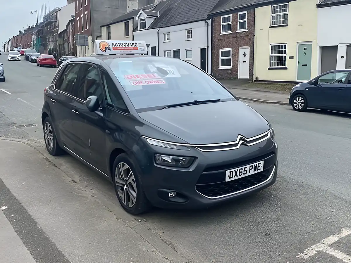 Used 2015 Citroen C4 Picasso Blue Exclusive Blue - Interior and Exterior details 3