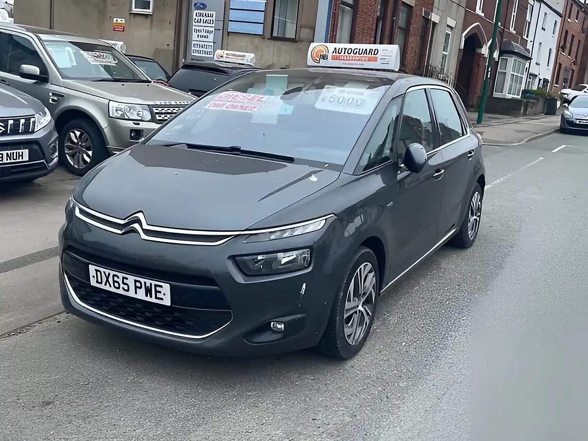 Used 2015 Citroen C4 Picasso Blue Exclusive Blue - Interior and Exterior details 4