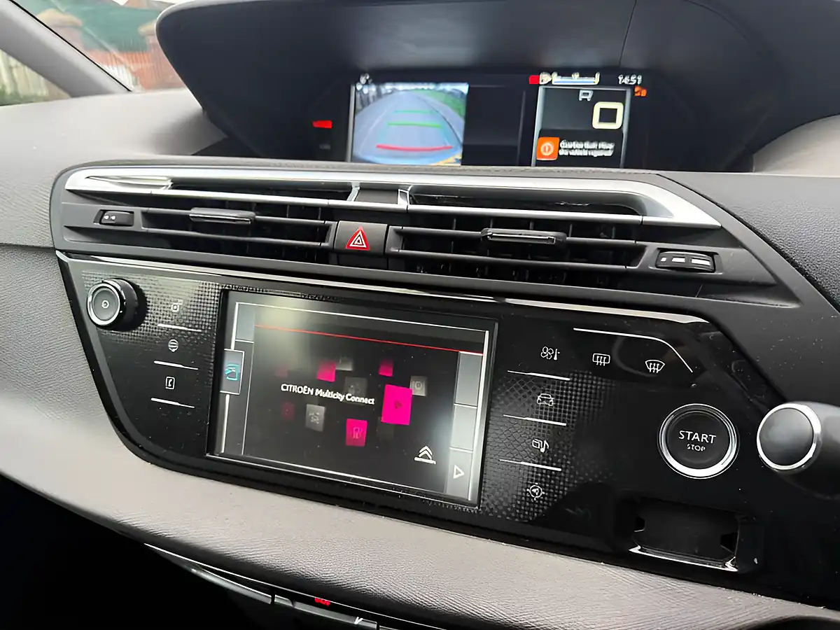 Used 2015 Citroen C4 Picasso Exclusive Blue - Interior and Exterior details 17