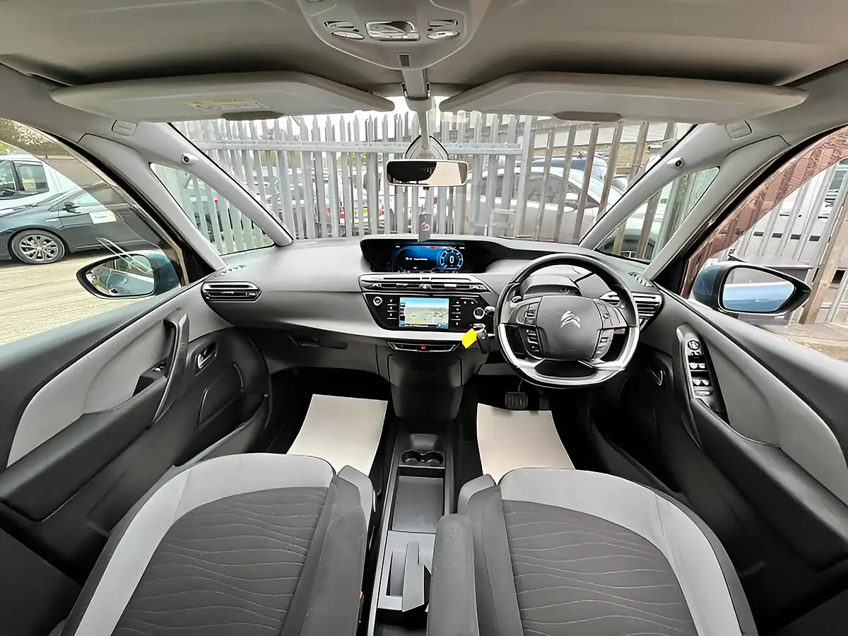 Used 2015 Citroen C4 Picasso Exclusive Blue - Interior and Exterior details 12