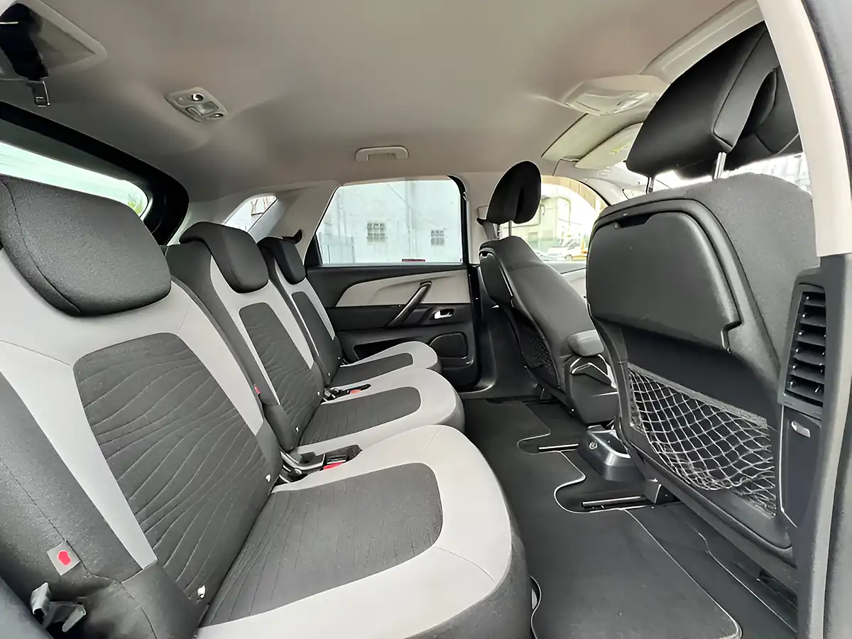 Used 2015 Citroen C4 Picasso Exclusive Blue - Interior and Exterior details 17