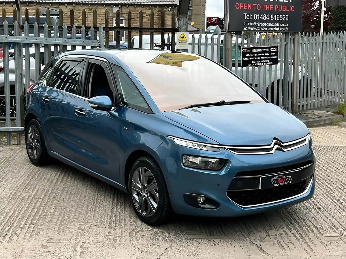 Used 2015 Citroen C4 Picasso Exclusive Blue - Interior and Exterior details 3