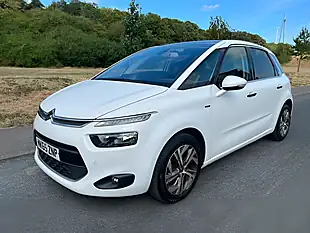 Used 2015 Citroen C4 Picasso Exclusive+ White - Interior and Exterior details 5