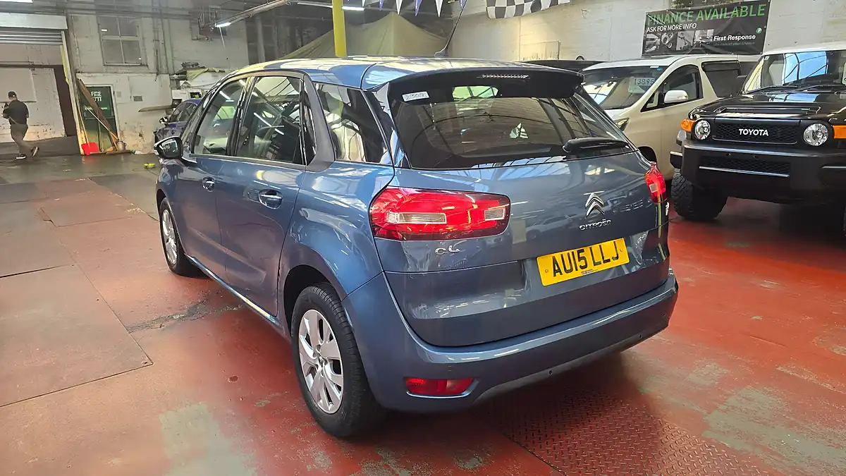 Used 2015 Citroen C4 Picasso Vtr+ Blue - Interior and Exterior details 14