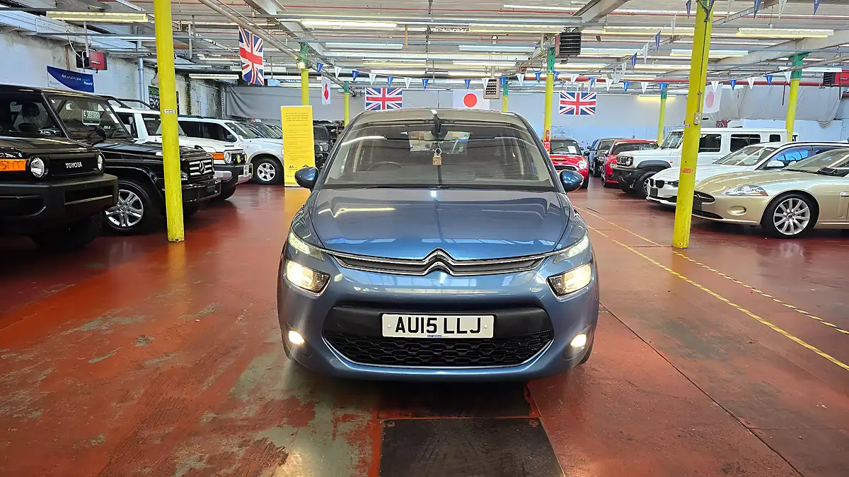 Used 2015 Citroen C4 Picasso Vtr+ Blue - Interior and Exterior details 2