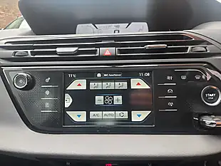 Used 2015 Citroen C4 Picasso Vtr+ Red - Interior and Exterior details 17