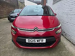Used 2015 Citroen C4 Picasso Vtr+ Red - Interior and Exterior details 2