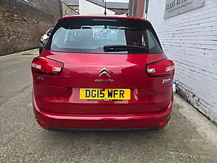 Used 2015 Citroen C4 Picasso Vtr+ Red - Interior and Exterior details 7