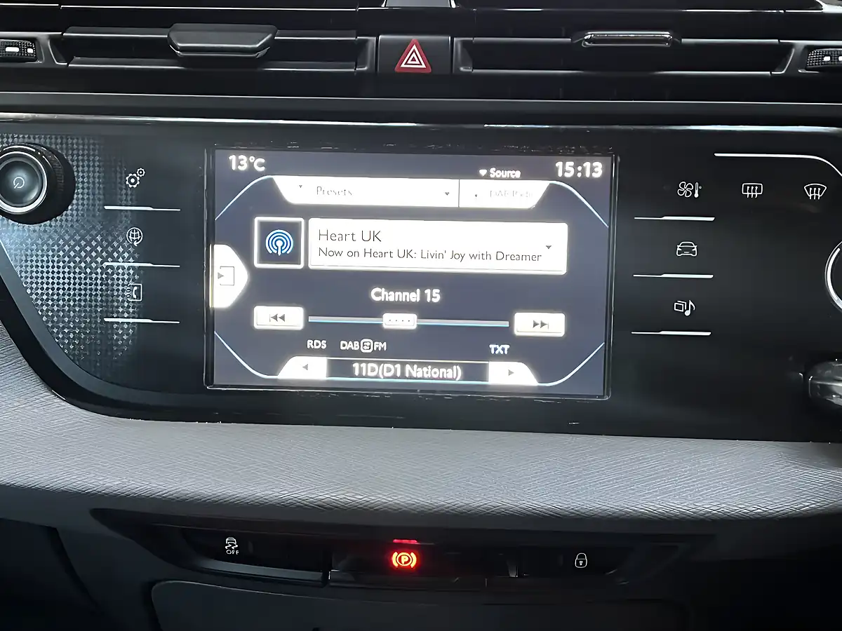 Used 2015 Citroen C4 Picasso Vtr+ Silver - Interior and Exterior details 16