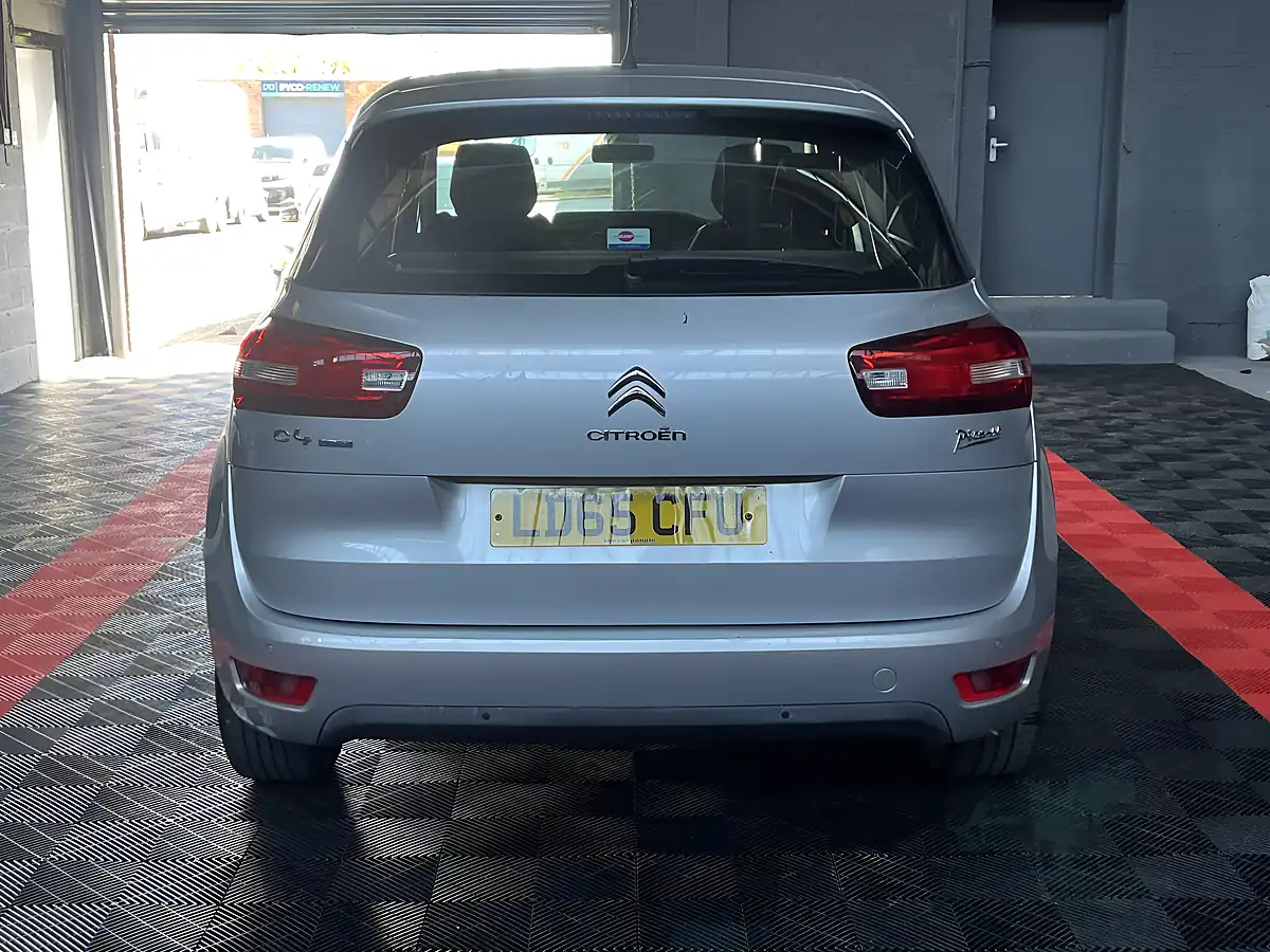 Used 2015 Citroen C4 Picasso Vtr+ Silver - Interior and Exterior details 7