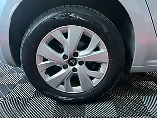 Used 2015 Citroen C4 Picasso Vtr+ Silver - Interior and Exterior details 9
