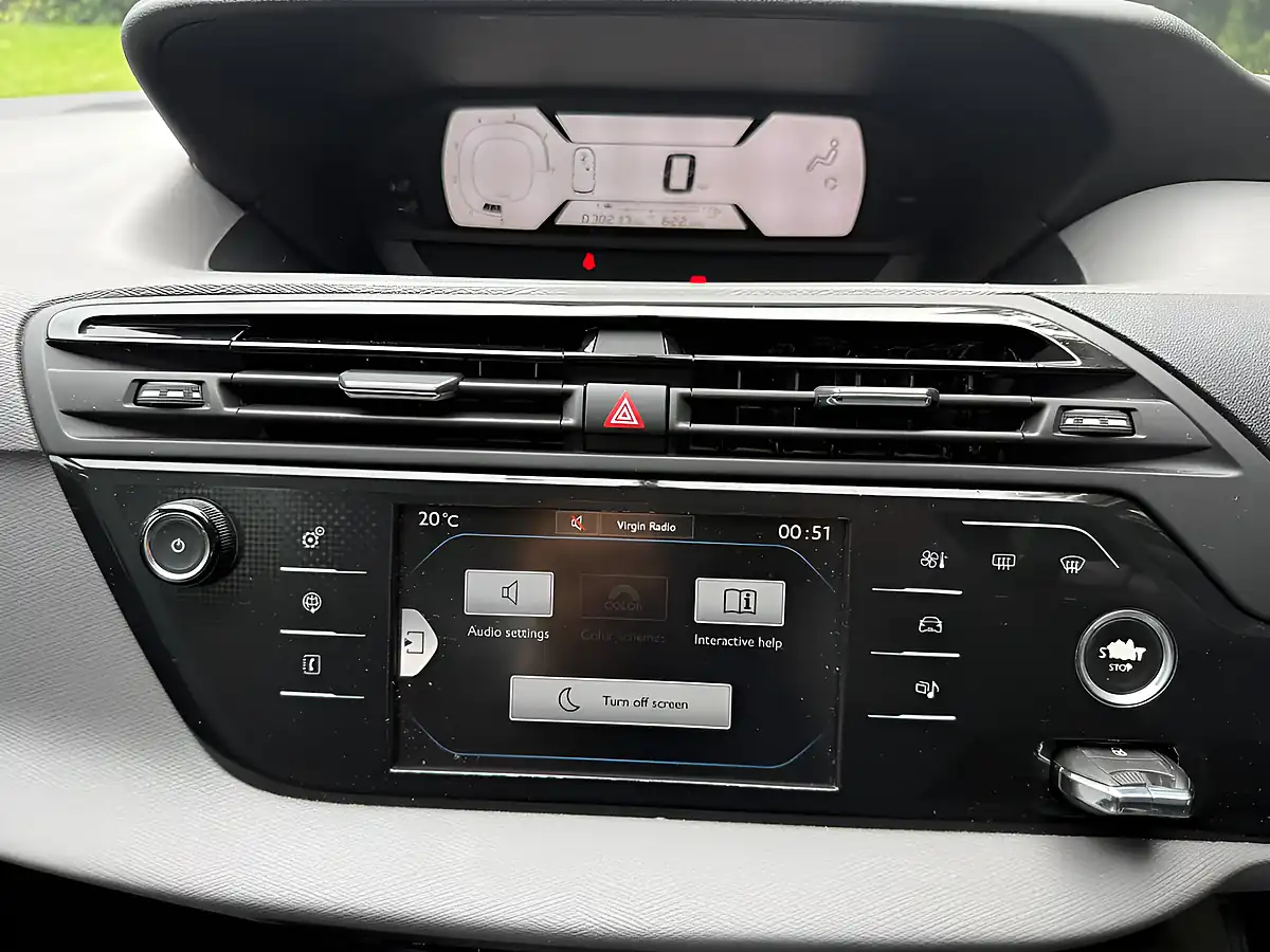 Used 2015 Citroen C4 Picasso Vtr+ Silver - Interior and Exterior details 13
