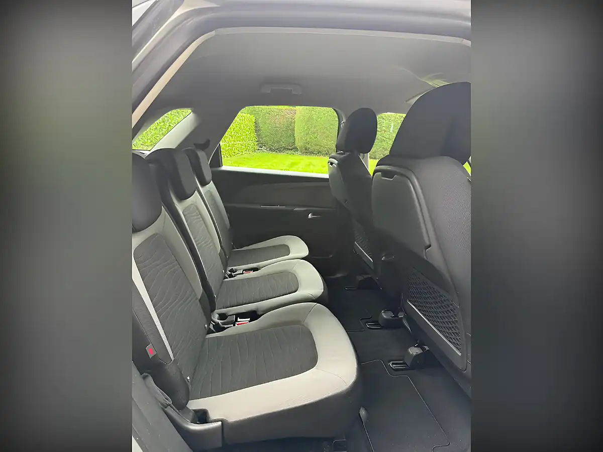 Used 2015 Citroen C4 Picasso Vtr+ Silver - Interior and Exterior details 15