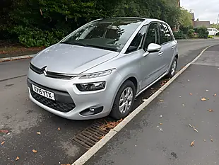 Used 2015 Citroen C4 Picasso Vtr+ Silver - Interior and Exterior details 7