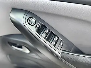 Used 2015 Citroen C4 Picasso Vtr+ Silver - Interior and Exterior details 12