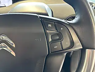 Used 2015 Citroen C4 Picasso Vtr+ White - Interior and Exterior details 12