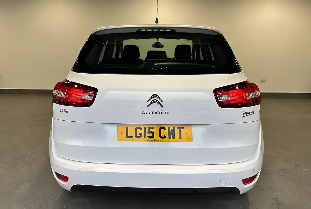 Used 2015 Citroen C4 Picasso Vtr+ White - Interior and Exterior details 4