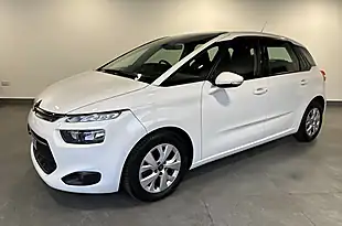 Used 2015 Citroen C4 Picasso Vtr+ White - Interior and Exterior details 7
