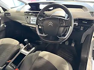 Used 2015 Citroen C4 Picasso Vtr+ White - Interior and Exterior details 9