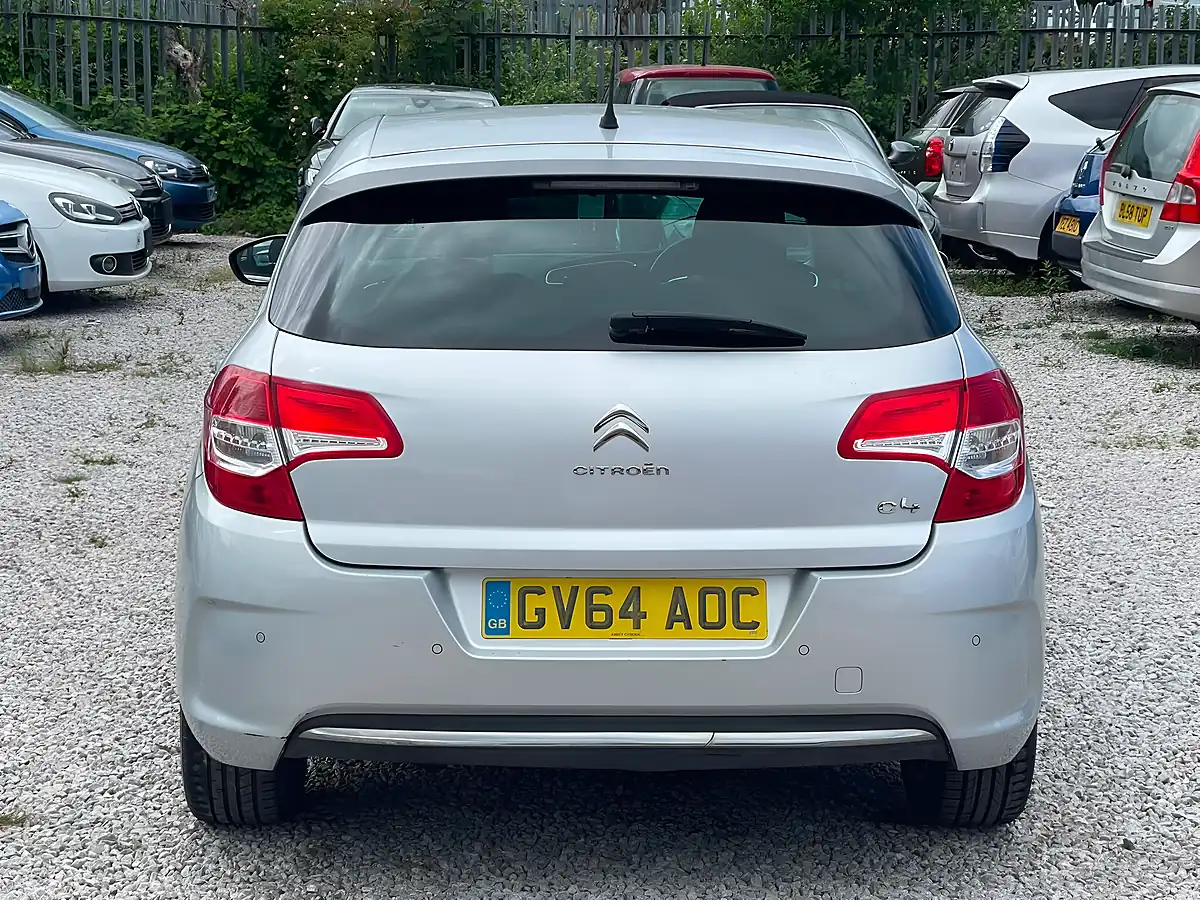 Used 2015 Citroen C4 Vtr+ Silver - Interior and Exterior details 5