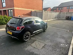 Used 2015 Citroen DS3 D Style Blue - Interior and Exterior details 2