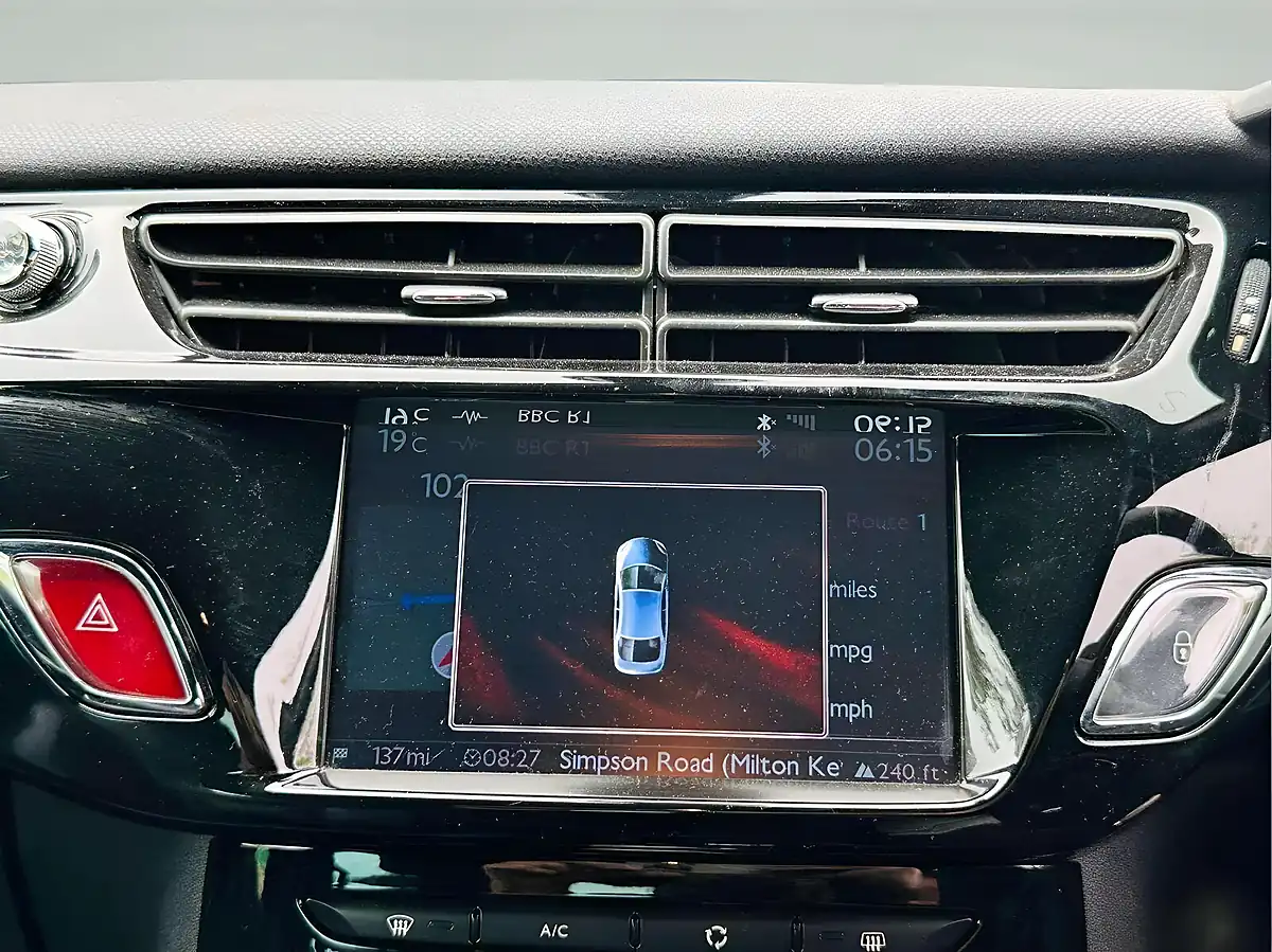 Used 2015 Citroen DS3 Dstyle Black - Interior and Exterior details 12