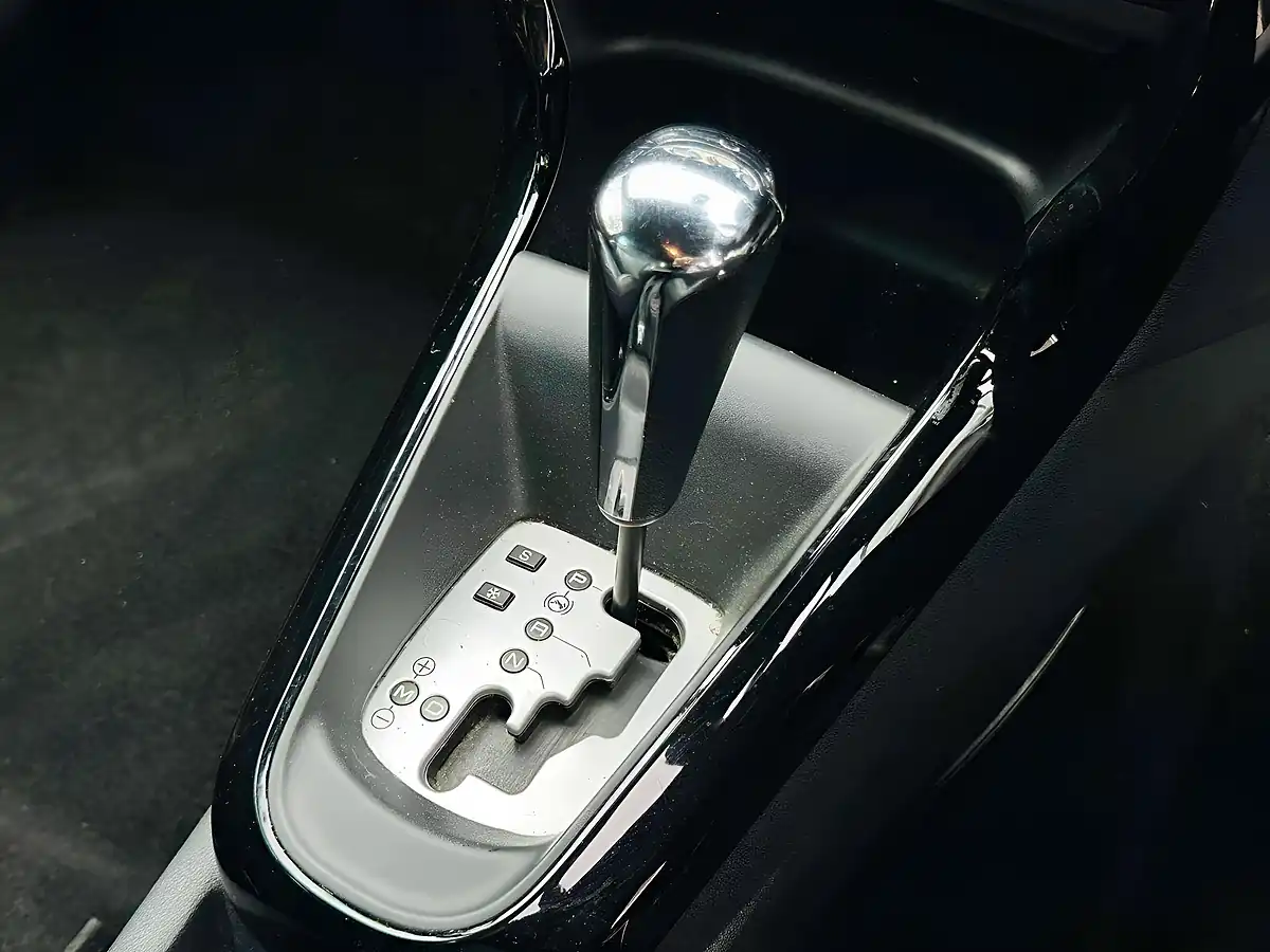 Used 2015 Citroen DS3 Dstyle Black - Interior and Exterior details 13