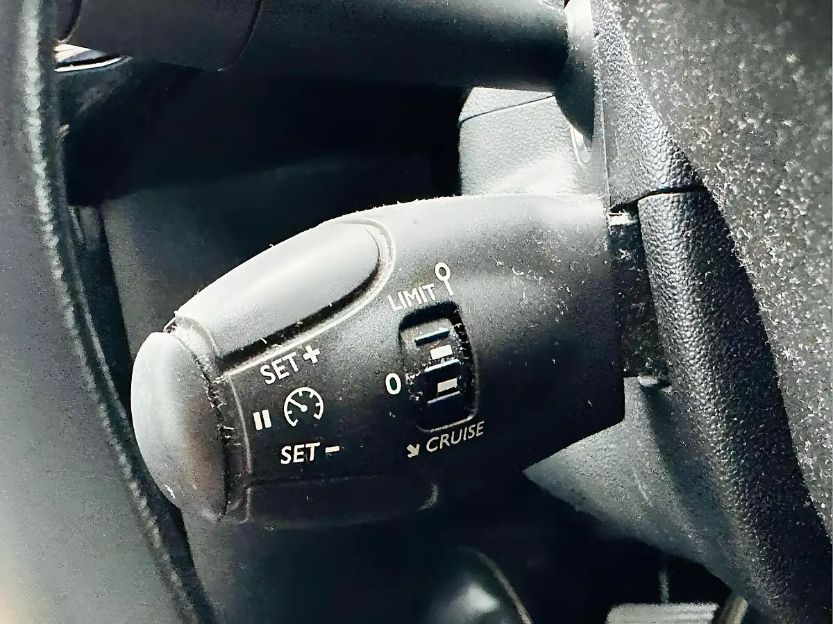 Used 2015 Citroen DS3 Dstyle Black - Interior and Exterior details 15