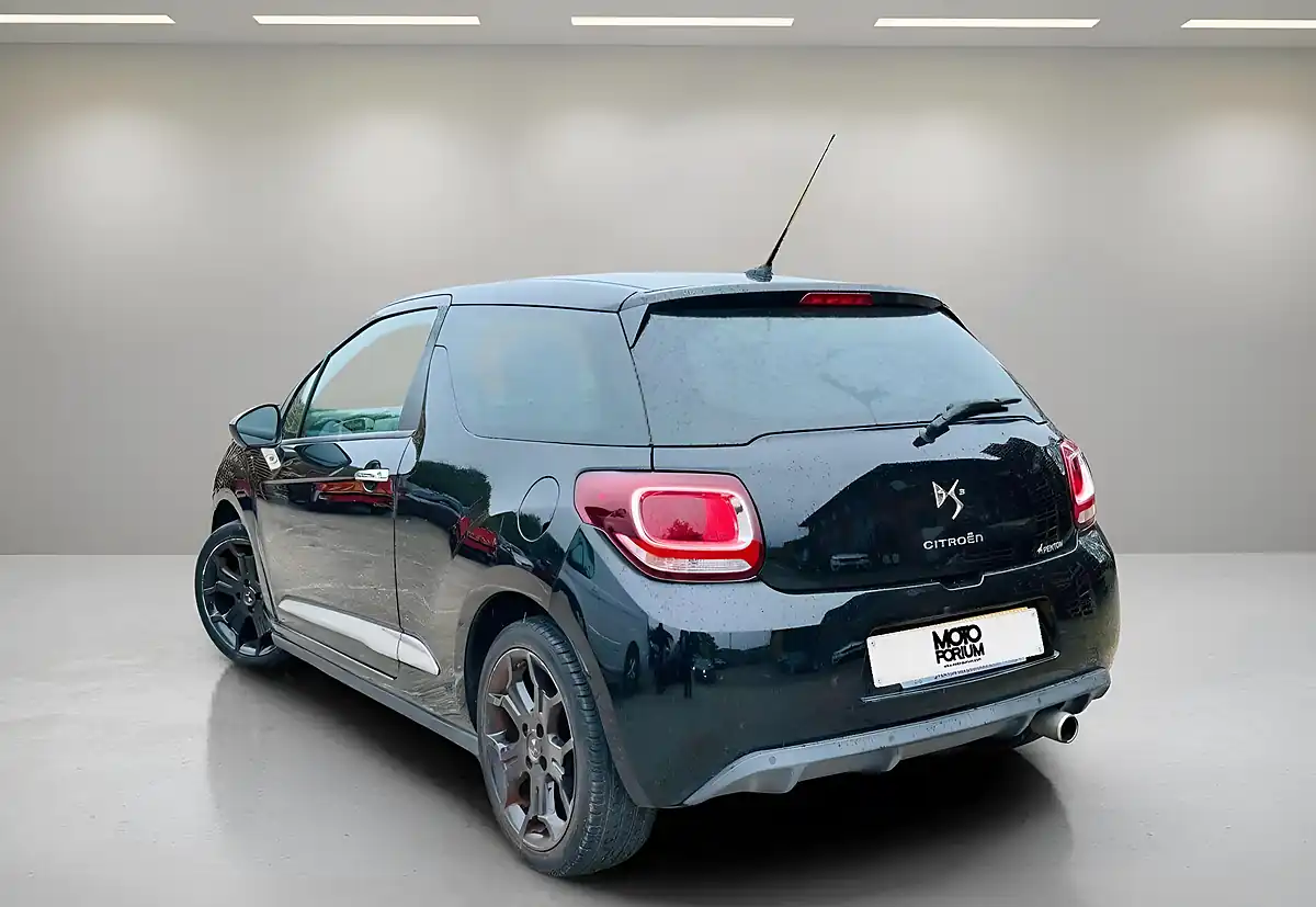 Used 2015 Citroen DS3 Dstyle Black - Interior and Exterior details 20