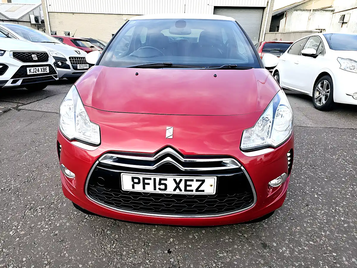 Used 2015 Citroen DS3 Dstyle Ice Dsign Red - Front View