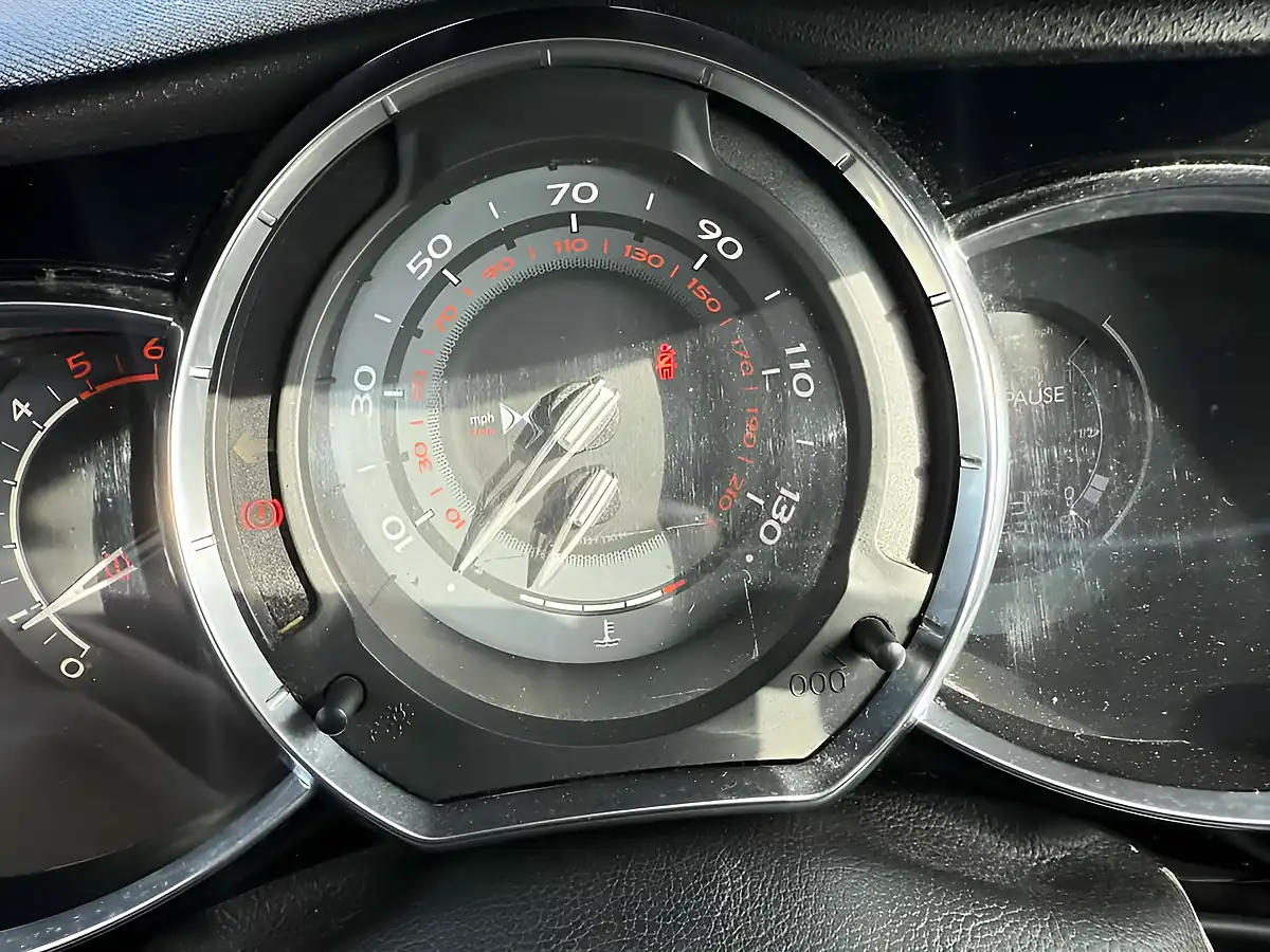 Used 2015 Citroen DS3 Dstyle Nav - Interior and Exterior details 13
