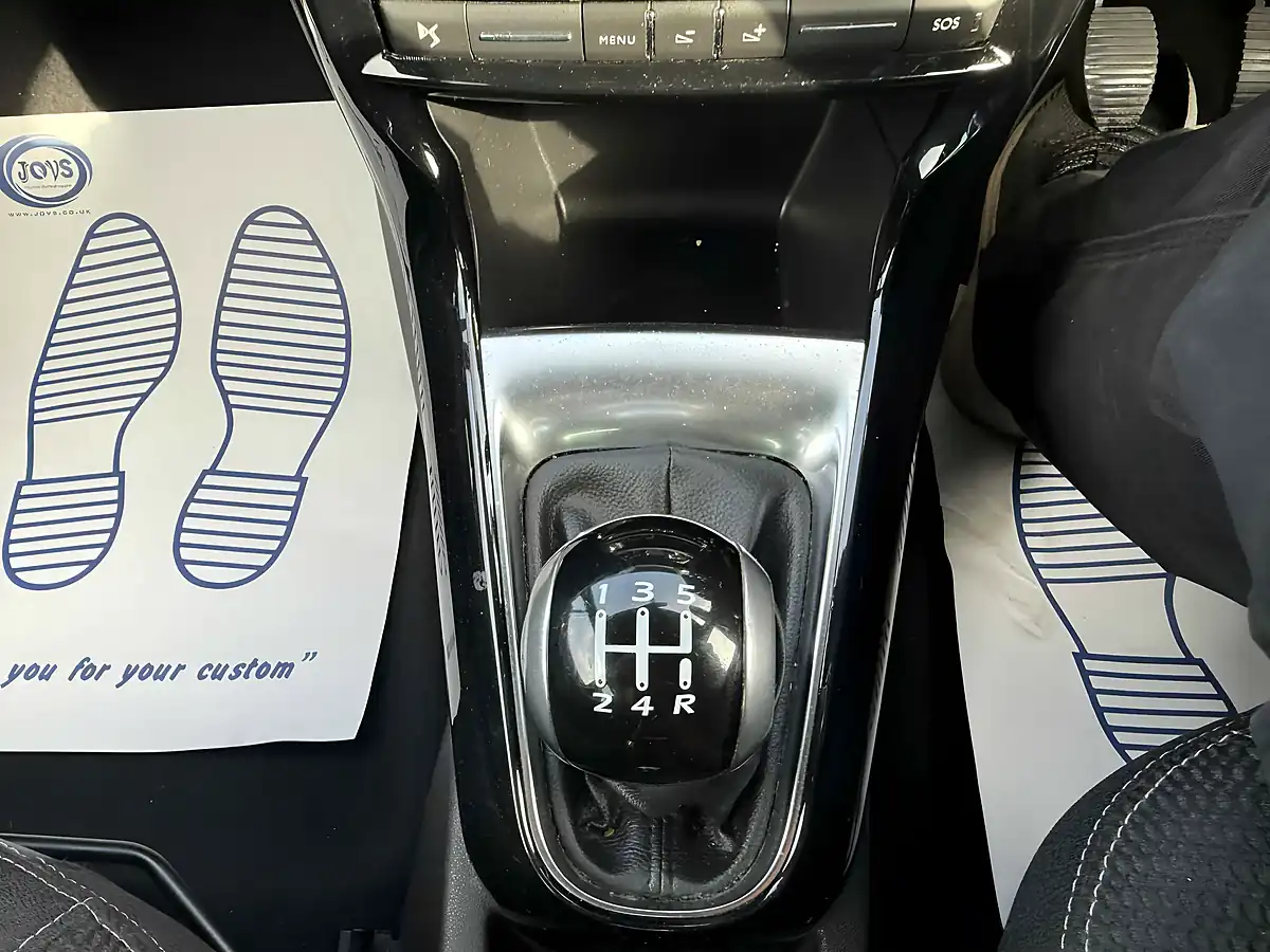 Used 2015 Citroen DS3 Dstyle Nav - Interior and Exterior details 17