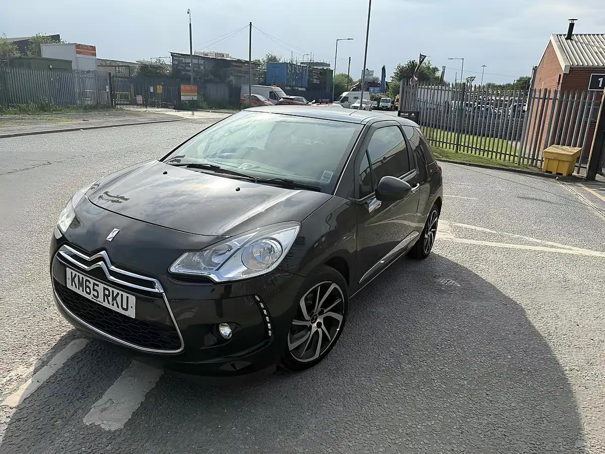 Used 2015 Citroen DS3 Dstyle Nav - Interior and Exterior details 5