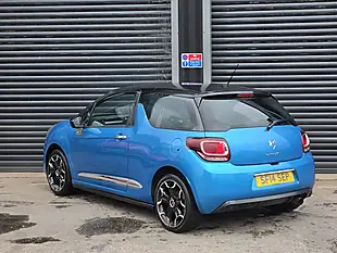 Used 2015 Citroen DS3 Dstyle Plus Blue - Interior and Exterior details 8