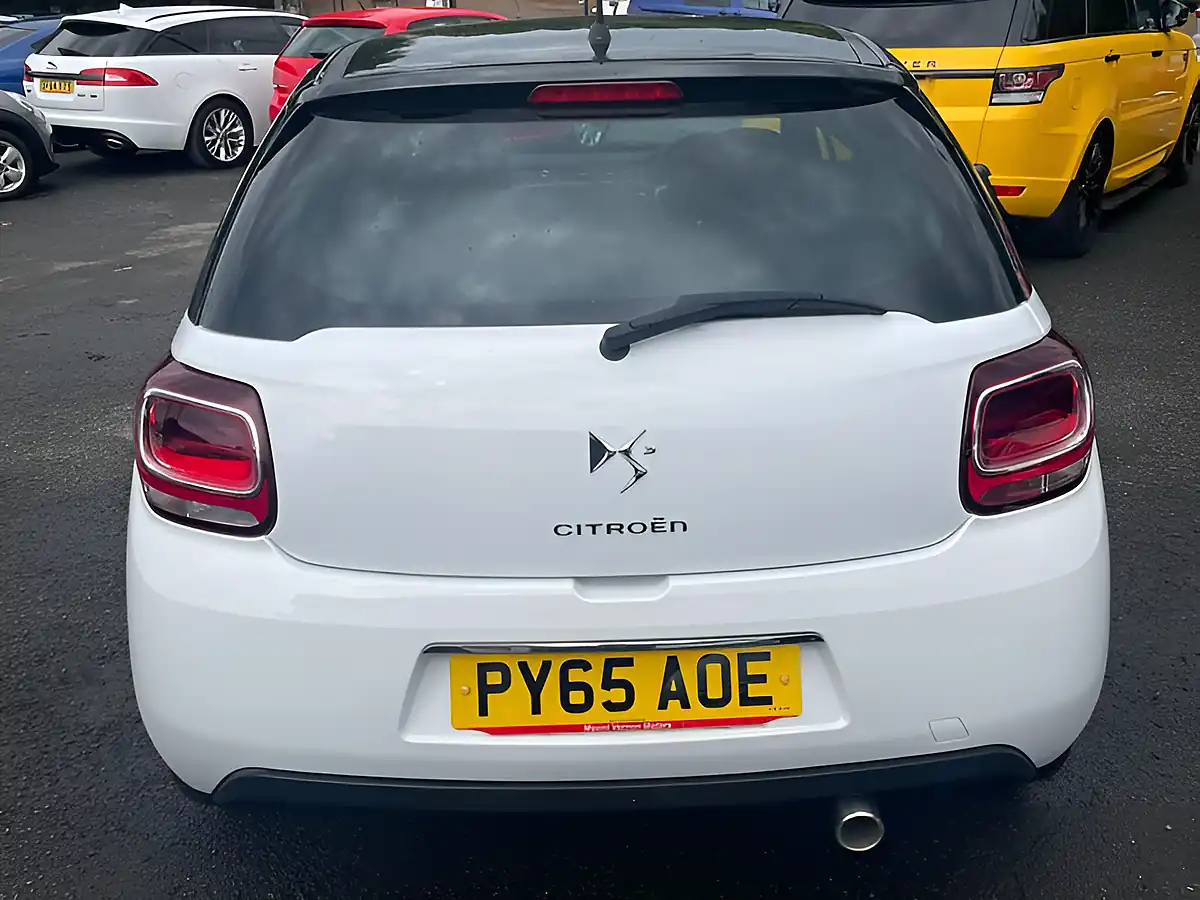 Used 2015 Citroen DS3 Dstyle White - Interior and Exterior details 7