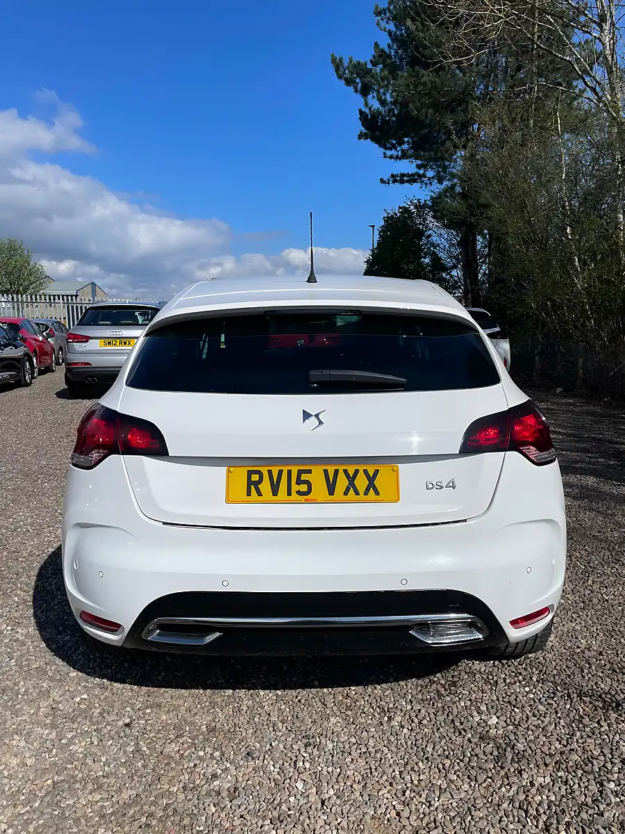 Used 2015 Citroen DS4 Dsport White - Interior and Exterior details 10