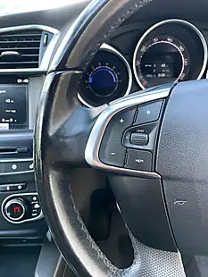 Used 2015 Citroen DS4 Dsport White - Interior and Exterior details 16