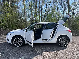 Used 2015 Citroen DS4 Dsport White - Interior and Exterior details 8