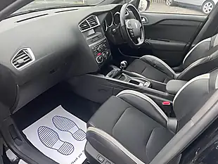 Used 2015 Citroen DS4 Dstyle Black - Interior and Exterior details 16