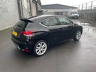 Used 2015 Citroen DS4 Dstyle Black - Interior and Exterior details 9