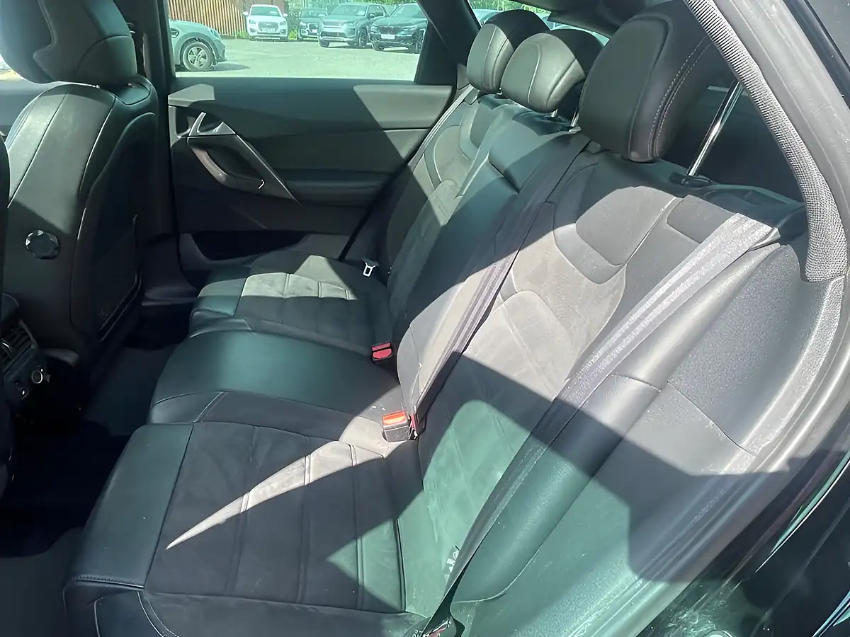 Used 2015 Citroen DS5 Dstyle Black - Interior and Exterior details 17