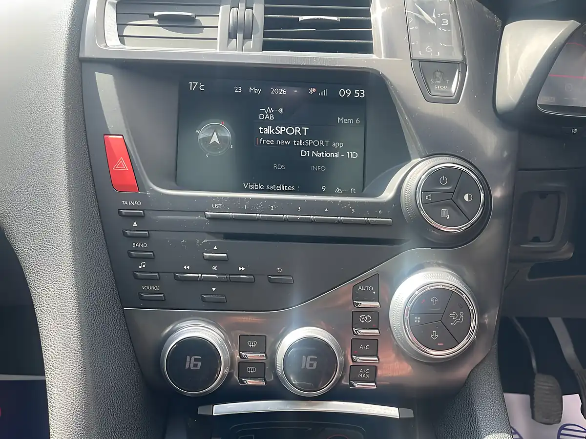 Used 2015 Citroen DS5 Dstyle Black - Interior and Exterior details 18