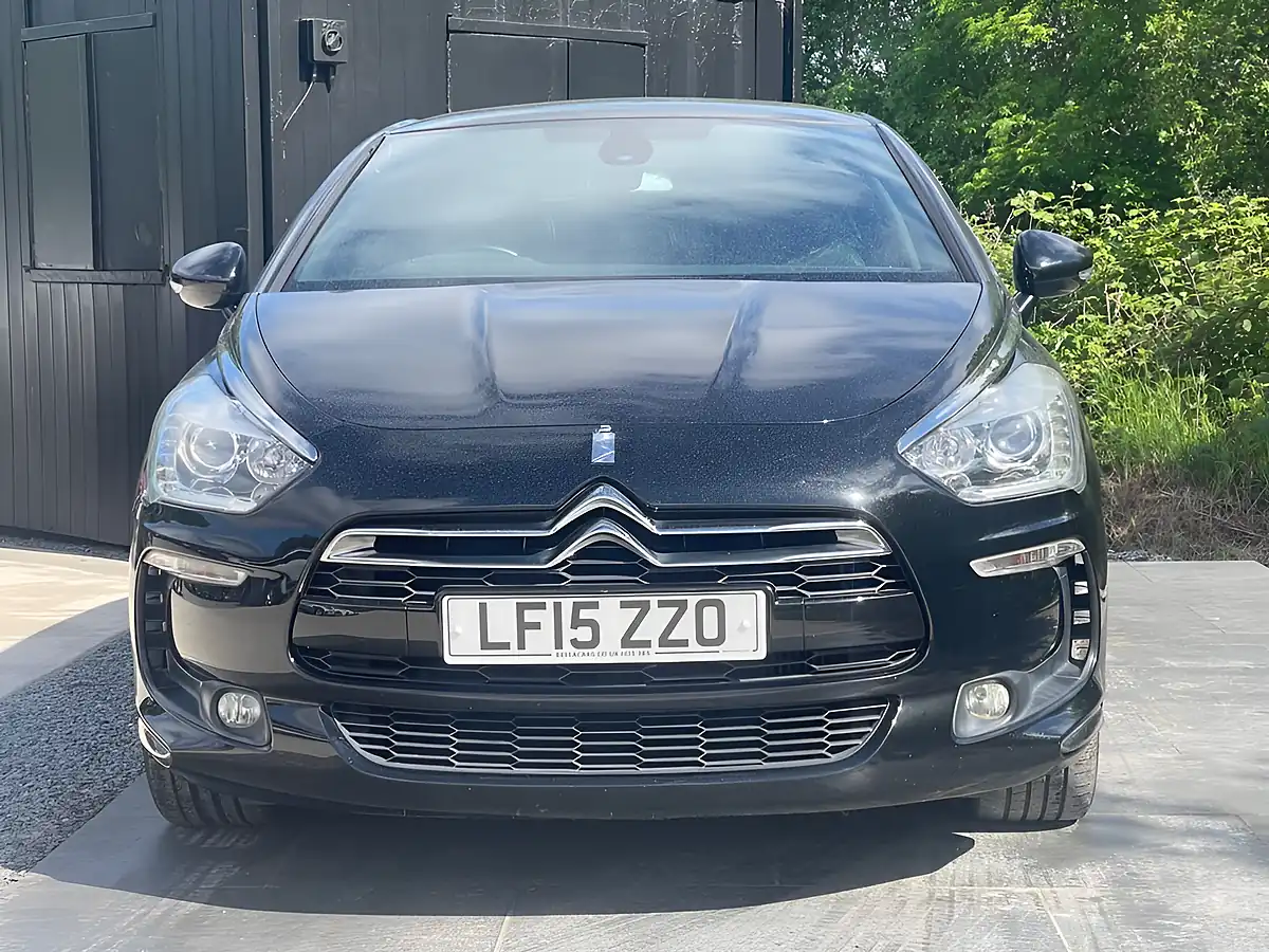 Used 2015 Citroen DS5 Dstyle Black - Interior and Exterior details 2